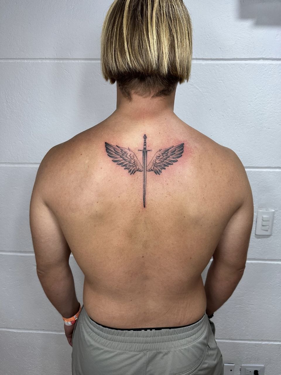 Tatuaje delicado para pareja o grupo